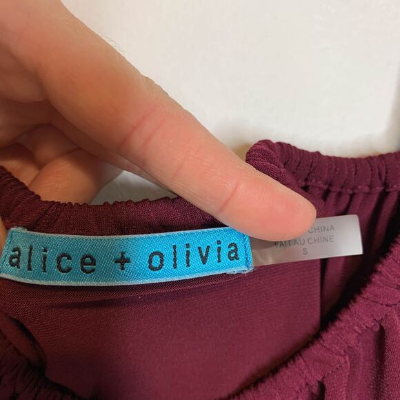 NWT ALICE + OLIVIA boho silk off shoulder flouce dress wide sleeve currant 2388 - Picture 7 of 15